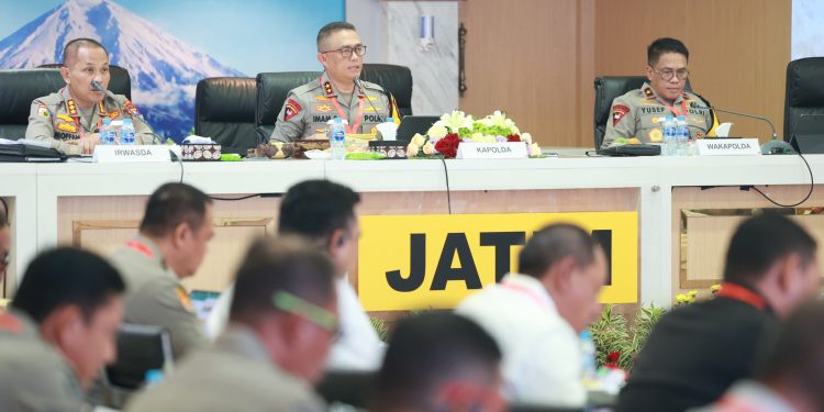 Anev Sitkamtibmas 2024, Kapolda Jatim Tekankan Para Kapolres Komitmen Wujudkan Pemilu 2024 Sukses dan Kondusif