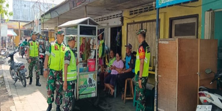 Jelang Pemilu 2024, Anggota Koramil Jajaran Kodim 0808/Blitar Gencarkan Patroli Di Wilayah Masing-Masing