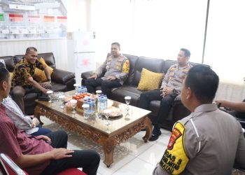 Perkuat Sinergitas Antar CJS Jelang Pemilu 2024, AKBP James Sambangi Kantor Kejaksaan