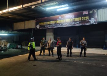 Antisipasi Kamtibmas Malam Minggu, Polres Tabanan Gelar Patroli Gabungan Blue Light Tiga Pilar