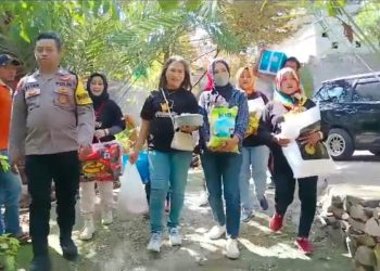 Bhabinkamtibmas Bripka Fitra, Pemdes Semare dan Relawan SGM Bersinergi dalam Bakti Sosial, Bantu Mbah Iksan yang Menderita Stroke