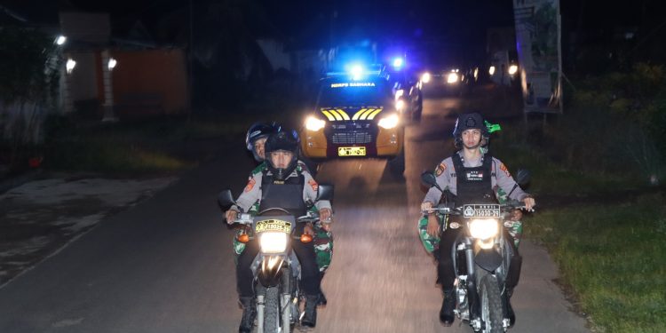Sinergitas TNI, Polri, dan Satpol PP dalam Patroli “Blue Sky Patrol” Polres Bengkulu Utara Mewujudkan Kamtibmas Kondusif Menuju Pemilu 2024