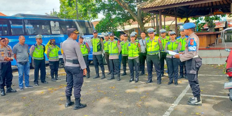 Kabag Ops Polres Tabanan Pimpin Pengamanan Giat Kampanye DAPIL-IV di wilkum Polsek Kediri