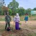 Dr Erdawati Direktur Rs Penawar medika, Bersama Kodim 0426 Tuba Melakukan Penanaman Pohon Serentak Di Kampung Penawar Jaya
