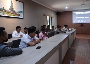 Polres Tabanan Ikuti Giat Zoom Meeting Dalam Pelaksanaan PAM Tahap Pemungutan dan Penghitungan Suara Pemilu 2024