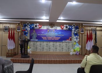 Kapolres Landak Memimpin Syukuran Hut Satuan Pengamanan Yang Ke 43 Di Aula BKPM Polres Landak