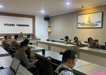 Polres Tabanan Ikuti Vicon Anev Minggu Ke-2 Operasi Mantap Brata Agung 2023-2024 (Tahap II Kampanye) Jajaran Polda Bali