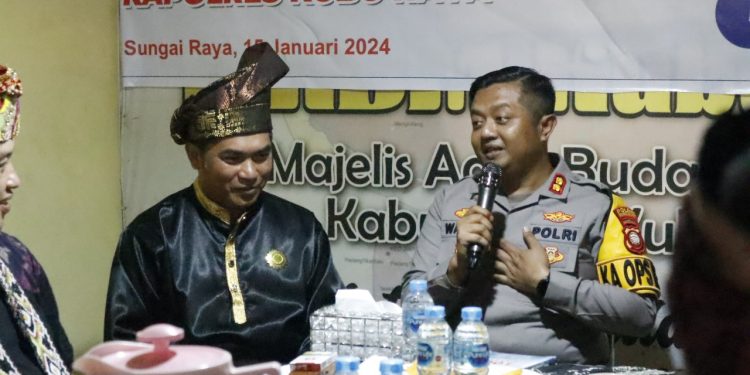 Kapolres Kubu Raya Jalin Silaturahmi dengan Perkumpulan Merah Putih
