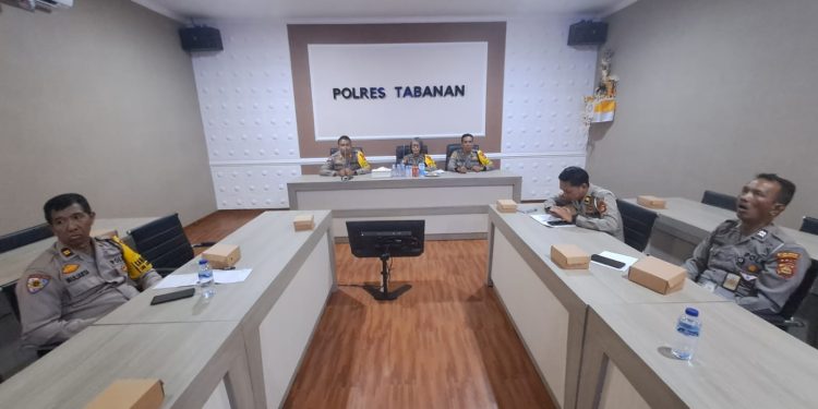 Polres Tabanan ikuti Giat Zoom Meeting Kesiapan Pembangunan Satpas Protitife T.A. 2024
