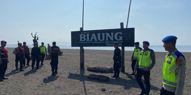 Tingkatkan Patroli Untuk Menciptakan Rasa Aman, Subsatgas SAR Ops Mantap Brata Agung 2024 Sambangi Pantai Biaung