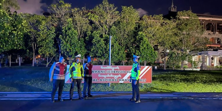 Polisi Rutin Patroli, Demi Jamin Keamanan Pemilu 2024 di Bali