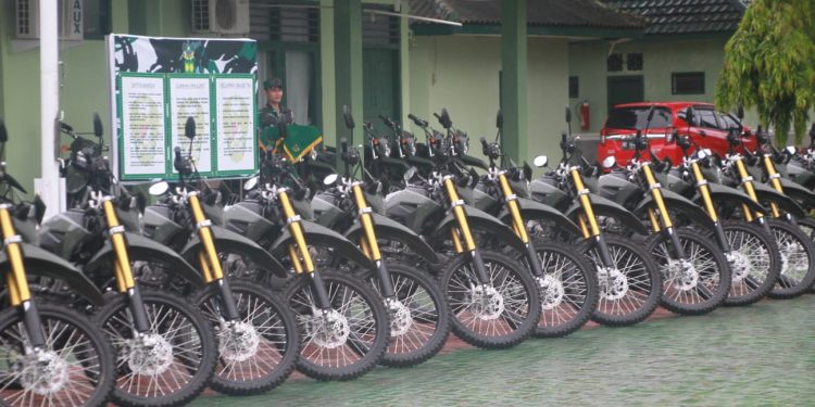 Dandim 0426 Tulang Bawang Distribusikan Sepeda Motor Perkuat Reaksi Cepat Jajaran Koramil