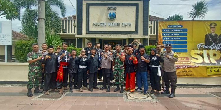 Polsek Kediri Kota, Gelar Curhat Kamtibmas Bersama Perguruan Silat