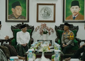 Perkuat Silaturahmi, Kapolda Jatim Kunjungi Ponpes Tebuireng Jombang