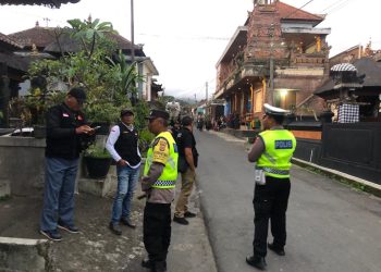 Personil Polsek Baturiti Amankan Kegiatan Simakrama dari Partai Gerindra