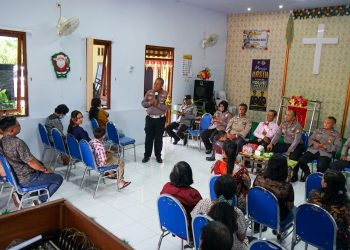 Polres Jombang Gelar Minggu Kasih dengan Jemaat GBIS Gabusbanaran Tembelang