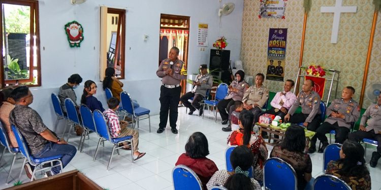 Polres Jombang Gelar Minggu Kasih dengan Jemaat GBIS Gabusbanaran Tembelang