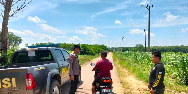 Antisipasi Gangguan Kamtibmas Di Hari Libur, Samapta Polsek Gunung Agung Gelar Patroli.