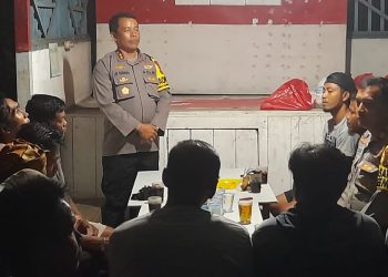 Dialog Kamtibmas Kapolres Sekadau dengan Awak Satkamling Nirboyo