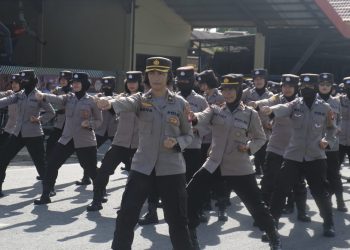 Kompi Polwan Polda Kalbar Latihan Beladiri Jiu Jitsu dalam Rangka meningkatkan Kemampuan menjelang Pemilu 2024