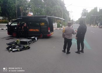 Polres Kediri Kota Amankan Tas Tak Bertuan di Jl Basuki Rahmat Kota Kediri