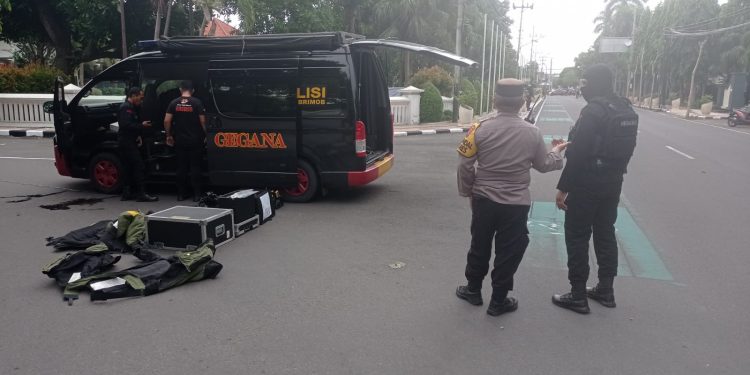 Polres Kediri Kota Amankan Tas Tak Bertuan di Jl Basuki Rahmat Kota Kediri