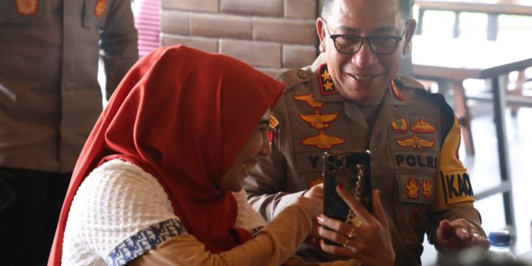KAPOLDA KEPRI GELAR JUMAT CURHAT BERSAMA MEDIA GUNA PERKUAT KAMTIBMAS MENUJU PEMILU 2024