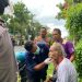 Gerak Cepat Patroli Sat Samapta Polres Nganjuk Selamatkan Pemotor yang Kejatuhan Cabang Pohon