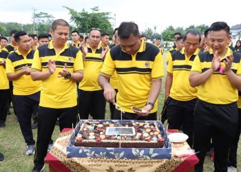 Polres Tulang Bawang Rayakan Ulang Tahun 29 Personelnya, AKBP James Sampaikan Pesan Ini