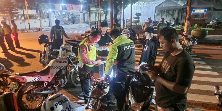 Patroli Rutin Sat Lantas Polres Kediri ,Dalam Rangka Harkamtibmas dan Kamseltibcar Lantas