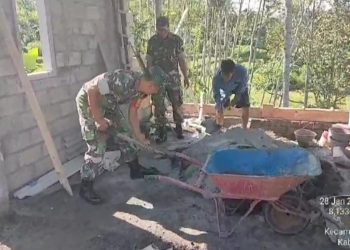 Bantu Atasi Kesulitan Warga Binaannya, Babinsa Koramil Selorejo Terjun Langsung Ke Lapangan
