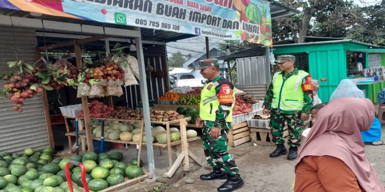 Jelang Pemilu 2024, Anggota Koramil Jajaran Kodim 0808/Blitar Tingkatkan Patroli Keamanan Di Wilayah Masing-Masing