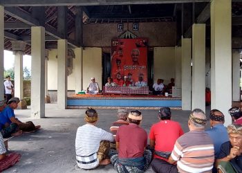Caleg PDI Perjuangan I Made Dirga Simekrama Dengan Krama Subak Sungsang Dan Siap Menangkan Ganjar – Mahfud
