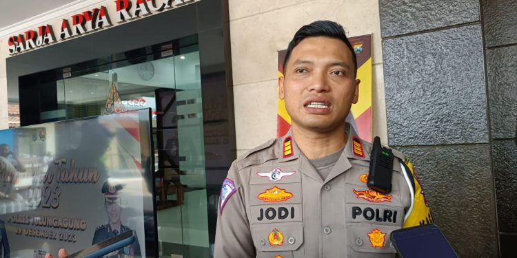Satlantas Polres Tulungagung Berhasil Gagalkan Peredaran Ribuan Butir Okerbaya Saat Hendak Tertibkan Pelanggar Lalin