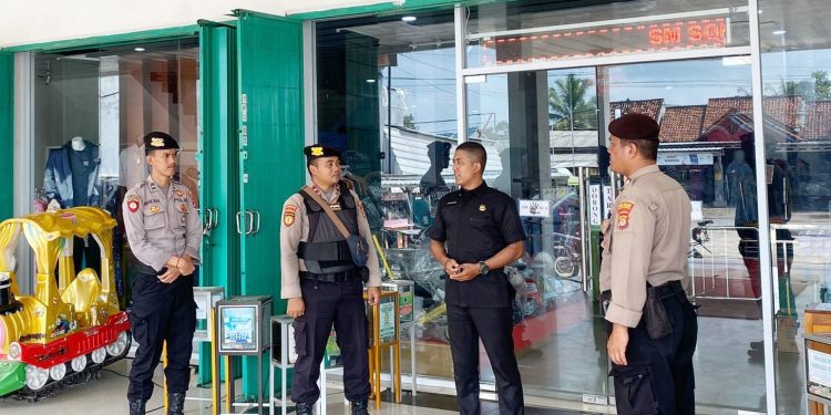 Dukung Program Beyond Trust Presisi, Samapta Polres Tulang Bawang Gelar Patroli Dialogis