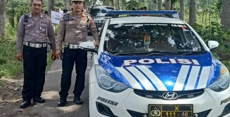 Tekan Kecelakaan Anggota Unit Gakkum Melaksanakan Patroli Statis Pada Jam Rawan
