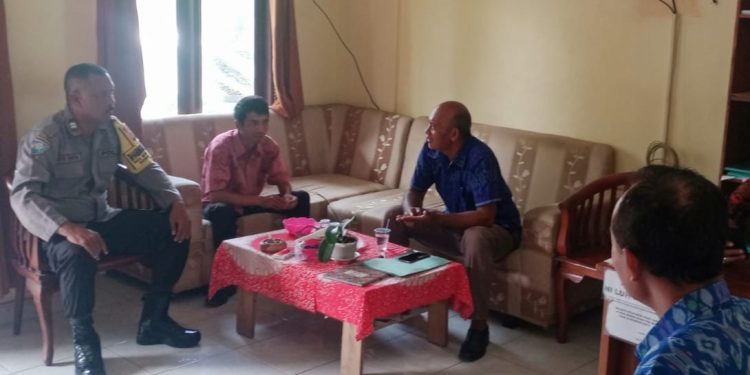 Bhabinkamtibmas Polres Tabanan Sambangi Warga Binaan & Tokoh Masyarakat,Tingkatkan Himbauan Harkamtibmas Jelang Pemilu damai 2024