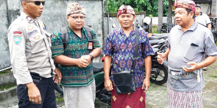 10 Hari Jelang Pemilu 2024, Bhabinkamtibmas Polres Tabanan Rutin Sambang Himbauan Harkamtibmas