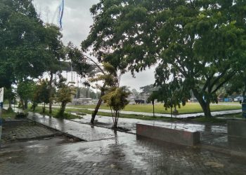 Kampanye Akbar PDI Perjuangan,Yang Akan Di Selenggarakan Di RTH Maron, Serasa Tidak Di Dukung Alam.