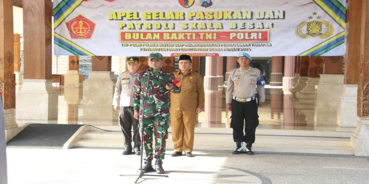 Dandim 0808/Blitar Pimpin Apel Gelar Pasukan dan Patroli Skala Besar Bulan Bakti TNI – Polri TA. 2024