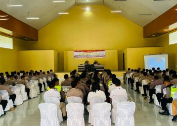 216 Personil Polres Tulang Bawang Barat Lakukan Pembekalan PAM TPS PEMILU 2024.