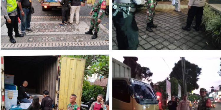 Kapolsek Pimpin Pengamanan Distribusi Logistik Luar Kotak Suara Di Kecamatan Tabanan