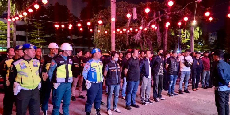 POLDA KEPRI BERSAMA INSTANSI TERKAIT LAKSANAKAN RAZIA RUTIN DI TEMPAT HIBURAN MALAM