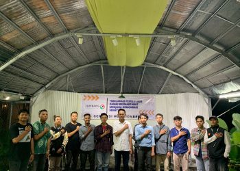 Ketua GMNI dan Ketua HMI serta Ketua Jombang Empowering Jombang Deklarasi Pemilu Damai dan bermartabat