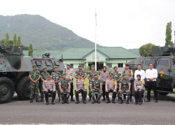 Perkuat Sinergitas TNI-Polri Kapolres Kediri Kota Kunjungi Markas Brigif 16 Wirayudha