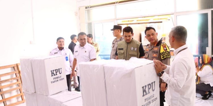 DIRPAMOBVIT POLDA KEPULAUAN RIAU PANTAU PERSIAPAN PEMILU DI POLRES NATUNA