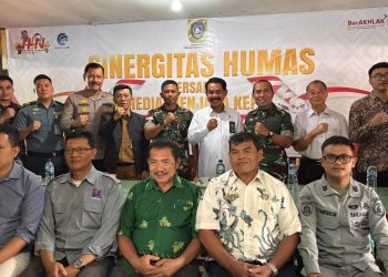 KABID HUMAS HADIRI SINERGITAS HUMAS BERSAMA MEDIA MEWUJUDKAN PEMILU AMAN DAN DAMAI DI KEPULAUAN RIAU