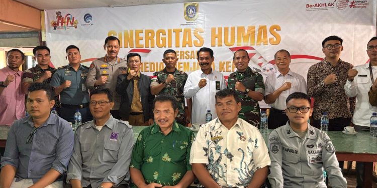 KABID HUMAS HADIRI SINERGITAS HUMAS BERSAMA MEDIA MEWUJUDKAN PEMILU AMAN DAN DAMAI DI KEPULAUAN RIAU