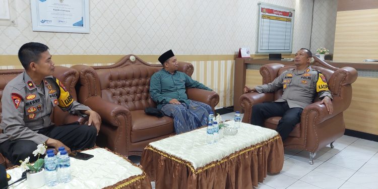 Cooling System untuk Pemilu Damai Kapolres Lumajang Silaturahmi ke Pengurus GP Ansor