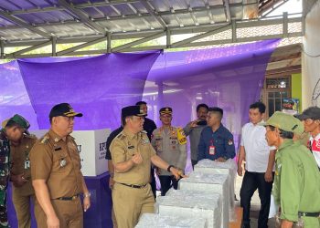 Pastikan Kesiapan Pemilu 2024, Kapolres Tulang Bawang Barat Cek TPS.